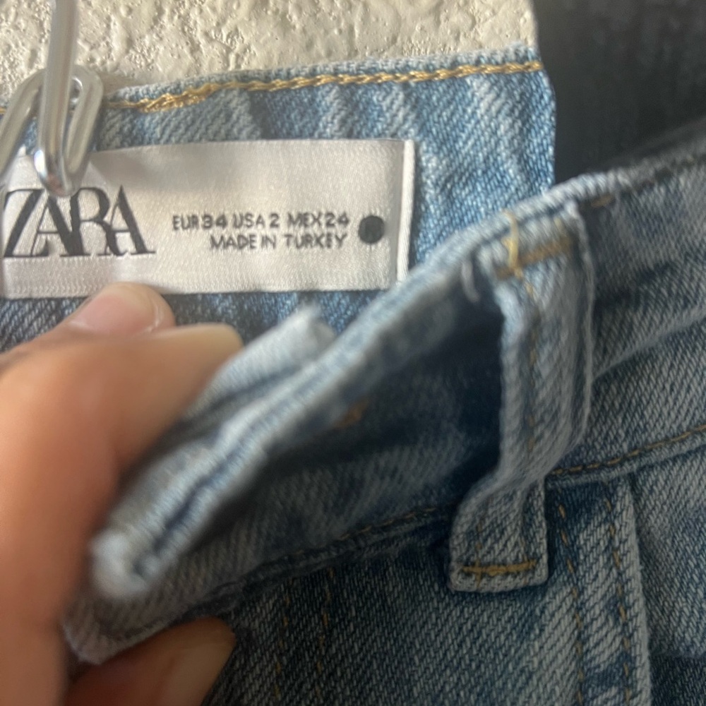 Zara Denim Jeans in Light Blue - Picture 4 of 4